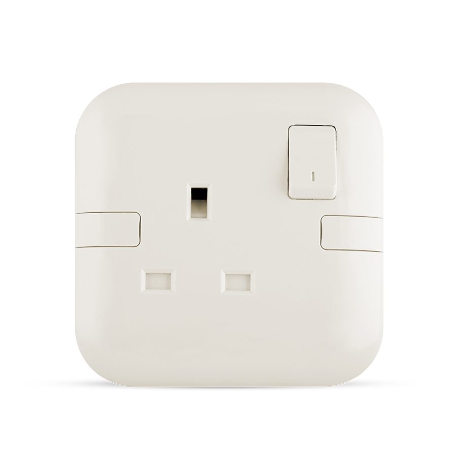 13A 1 gang Socket white color spectra